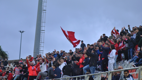 El Algeciras empata a un tanto contra el Real Murcia ante su público 15
