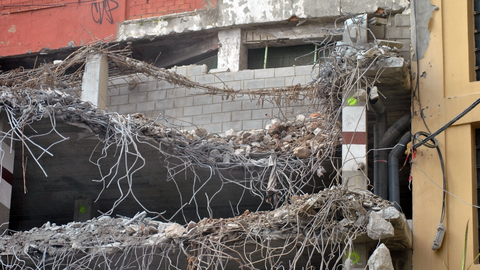 Demolición parkng La Escalinata 10