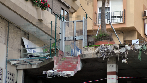 Demolición parkng La Escalinata 24