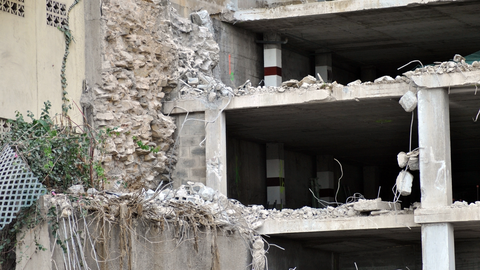 Demolición parkng La Escalinata 28