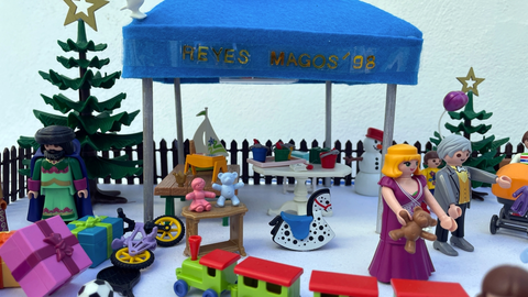 Belén con figuras de Playmobil 9