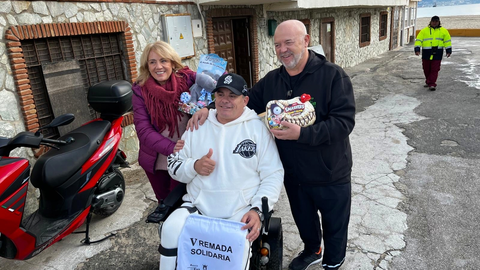 Remada solidaria en Rinconcillo 17