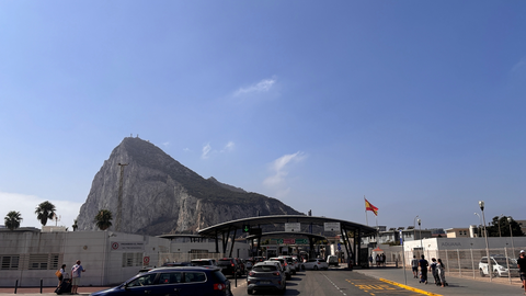 Se cumplen 42 años desde la reapertura histórica del paso para peatones en la frrontera entre Gibraltar y La Línea
