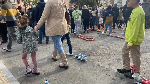 Arrastre de latas en Algeciras