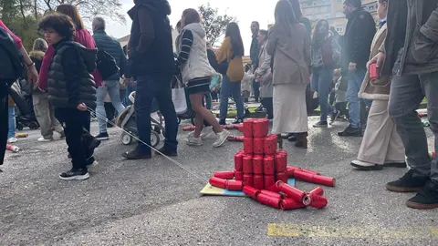 Arrastre de latas en Algeciras