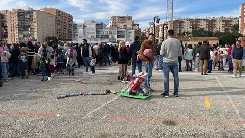 Arrastre de latas en Algeciras