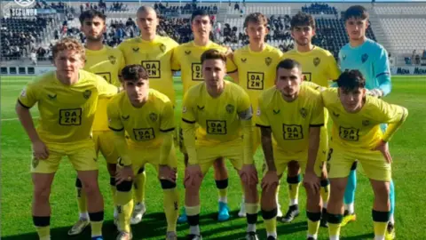 Formación del filial almeriense que se ha impuesto en La Línea. FOTO - ACADEMIAUDA