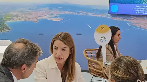 Fitur 2025 10