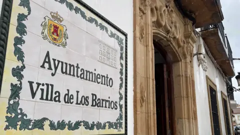 El Ayuntamiento de la Villa reduce el plazo de pago a proveedores a 12 días