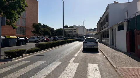 Avenida Agua Marina, en La Perlita, donde los agentes localizaron el vehículo