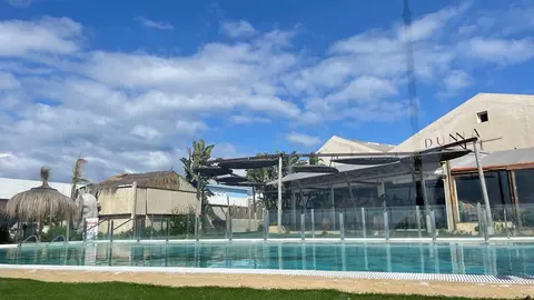 La plataforma pide un equilibrio entre lo que se convierte Tarifa en verano con el turismo y el resto del año