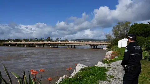 La Policía Local de San Roque, muy atenta ante posibles incidencias