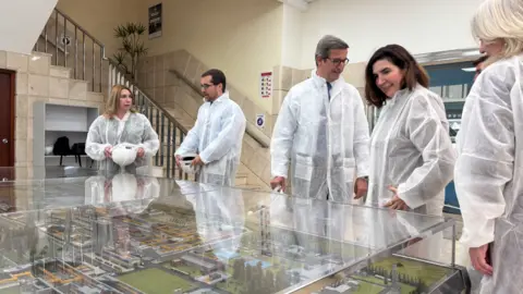Visita Paradela y Blanco a Acerinox 6