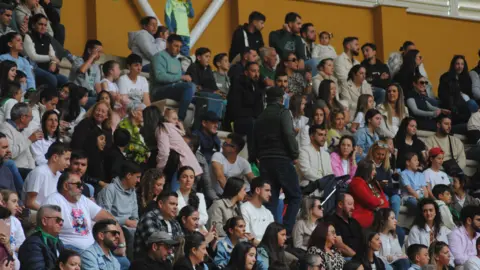 Toro Embolao domingo 13