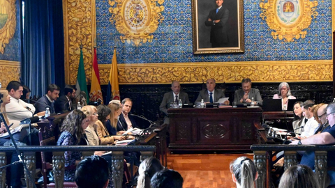 Pleno tenso este viernes en Algeciras