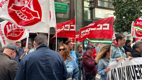 Concentración de sindicatos por el Día de la Salud y la Seguridad en el Trabajo 3