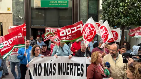 Concentración de sindicatos por el Día de la Salud y la Seguridad en el Trabajo 10