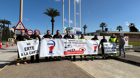 Los siete trabajadores de Acerinox esperan contar con el respaldo de la ciudadanía y de colectivos sociales