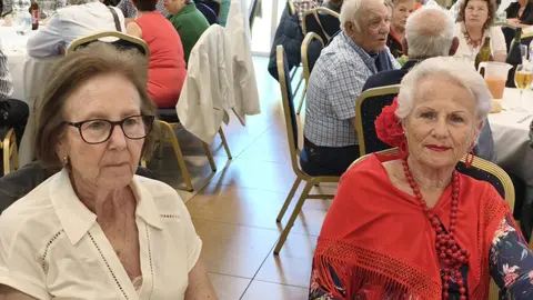 Almuerzo de mayores en la Feria de Los Barrios 20