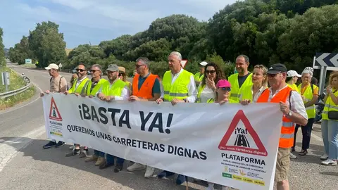 Alcaldes del interior de la comarca exigen soluciones a la Junta 