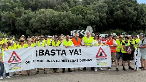 Representantes políticos de la comarca, en la manifestación del pasado domingo 1 de junio