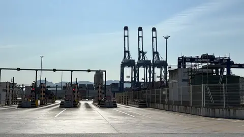 Jornada de paros de los camioneros en TTI Algeciras 6