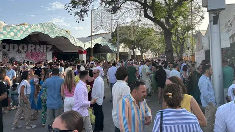 El real, abarrotado de gente este domingo