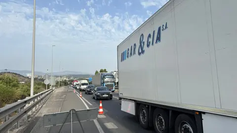 Cortes de carretera por huelga del metal 12