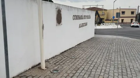 Comisaría de Algeciras, donde en las últimas horas se han recibido denuncias por esta estafa 
