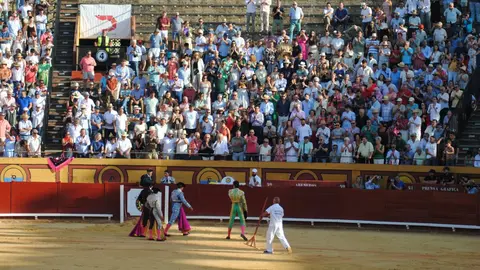 Perera, Luque y Galván, en la corrida del 26 de junio en Algeciras 15