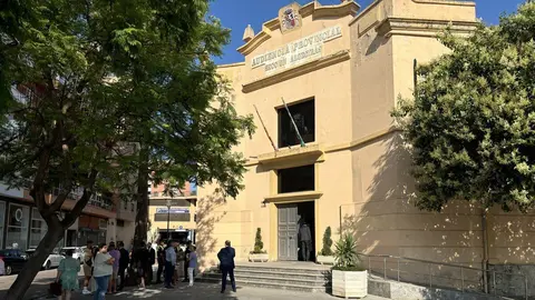 Protesta convocada en Algeciras por las 6 de Suiza