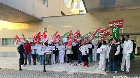 Los sindicatos denuncian el recorte de los pagos de los complementos por rendimiento a los sanitarios