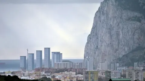 Son reiteradas las denuncias de Verdemar sobre las prácticas de Gibraltar