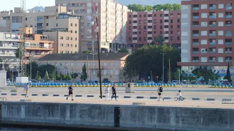Los ciudadanos que se dirijan al centro podrán disfrutar de una zona abierta del Llano Amarillo para estacionar 
