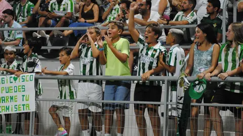 Amistoso Betis - Como en La Línea 18
