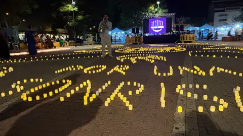 Noche de las Velas en Blanco en Palmones 5