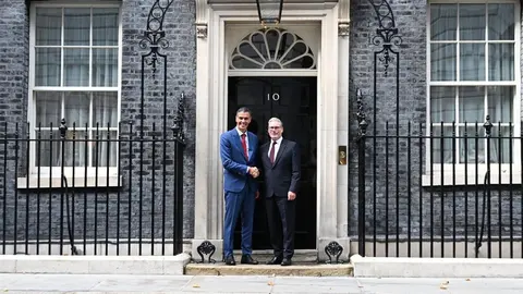 Sánchez y Starmer, en Downing Street