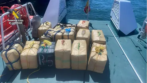 Droga incautada por la Guardia Civil 
