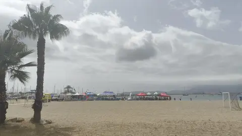 Remo en aguas de  La Línea6