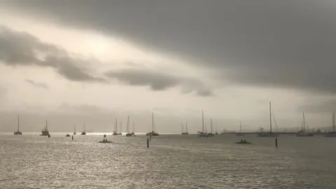 Remo en aguas de  La Línea7