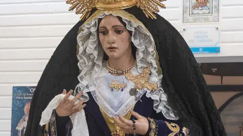 Familias y fieles rinden homenaje en el Cementerio Antiguo el 1 de noviembre_07