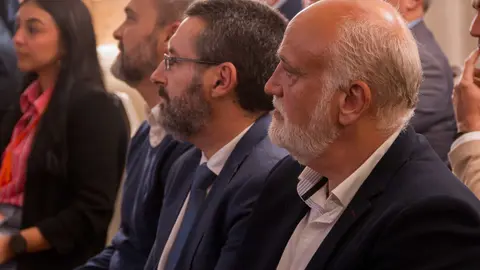 Presentaci&oacute;n de 100x100 Unidos por Algeciras en el Hotel Reina Cristina02