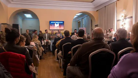 Presentaci&oacute;n de 100x100 Unidos por Algeciras en el Hotel Reina Cristina11
