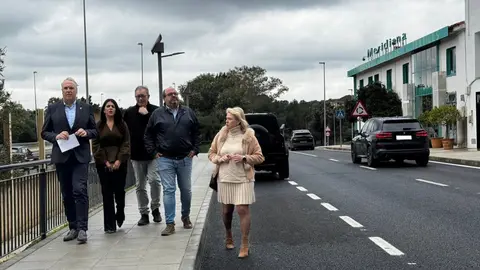 Visita de la alcald&iacute;a de San Roque a las obras de los nuevos aparcamientos
