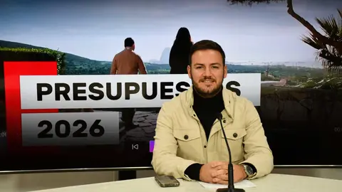 El teniente de alcalde de Hacienda, Fernando Vega, durante la presentaci&oacute;n del presupuesto municipal de 2026.