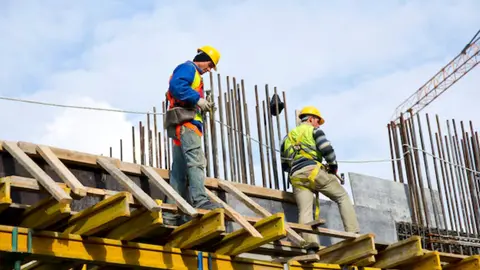Trabajadores de una empresa en Gibraltar denuncian tres meses sin cobrar
