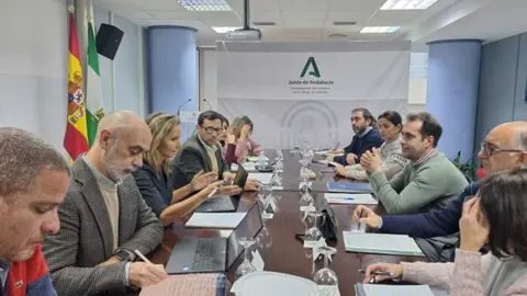 Durante el encuentro se pusieron sobre la mesa las necesidades de los ciclos formativos, las demandas del tejido empresarial local y la importancia de fortalecer la colaboraci&oacute;n entre instituciones