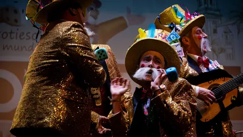 Chirigota Los Aristotiesos de Algeciras_28