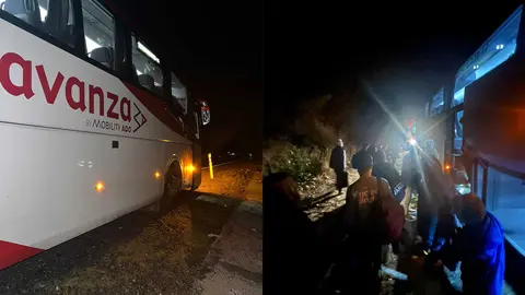 Autob&uacute;s detenido en la AP-7 tras la aver&iacute;a registrada durante el trayecto nocturno hacia Algeciras - FOTOS: FJ Ben&iacute;tez