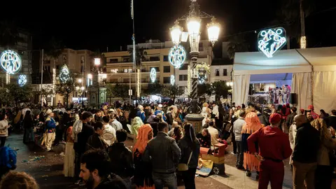 Algeciras se vuelca con el Carnaval en el Lago Mar&iacute;timo, la Plaza Alta y el centro_04